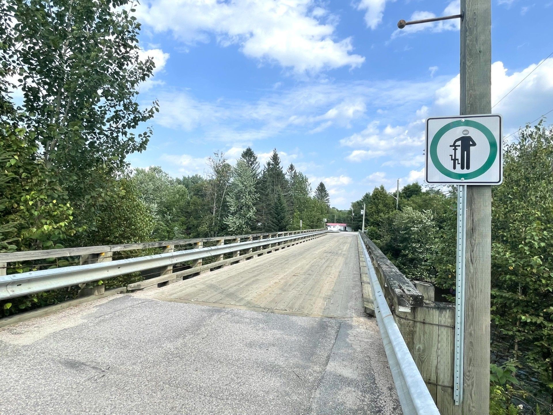 












Rue des Algonquins

,
Mont-Laurier,







QC
J9L0A4

