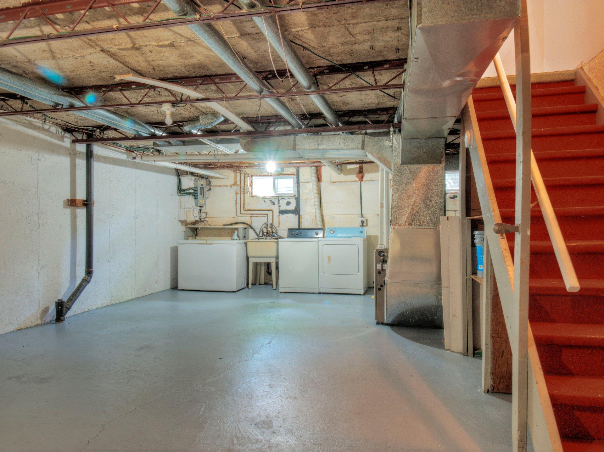 









100


Rue de la Terrasse-Eardley

,
Gatineau (Aylmer),




QC
J9H6B5

