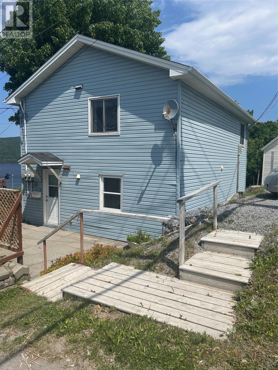 












31 Humber Road

,
Corner Brook,




Newfoundland & Labrador
A2H1E3

