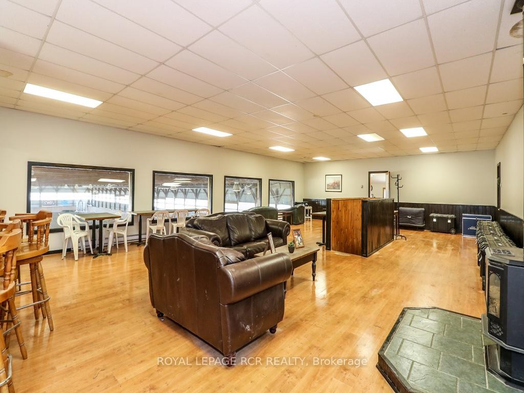









1148


10th

Side Road,
New Tecumseth,




ON
L0G 1W0

