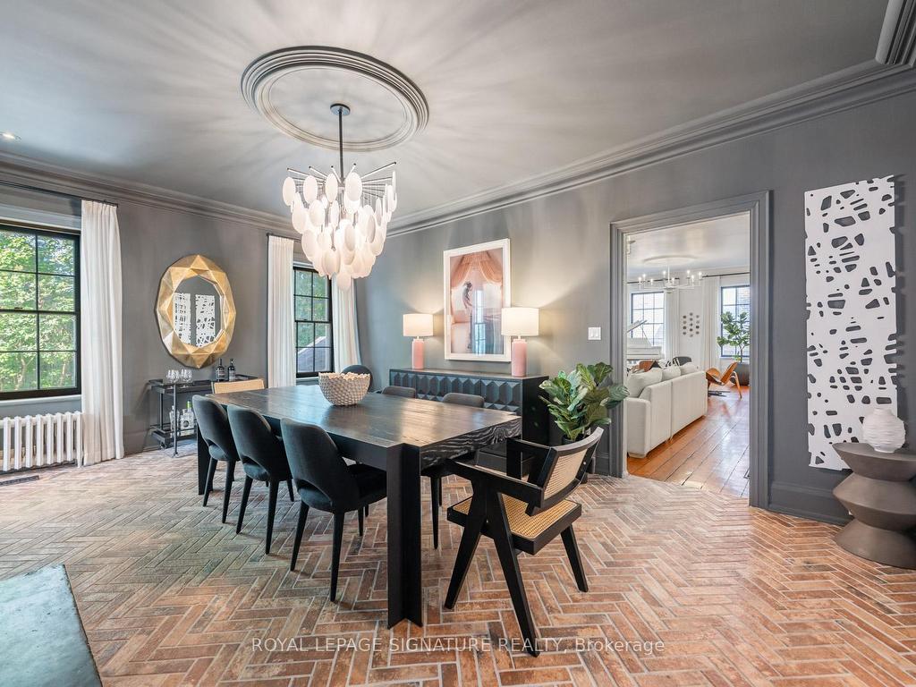 









171


Old Forest Hill

Road,
Toronto,




ON
M6C 2G7

