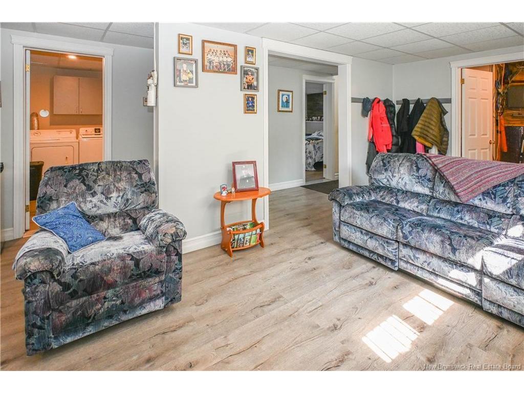 









185


rue des Trembles

ST,
Shippagan,




NB
E8S 1K7

