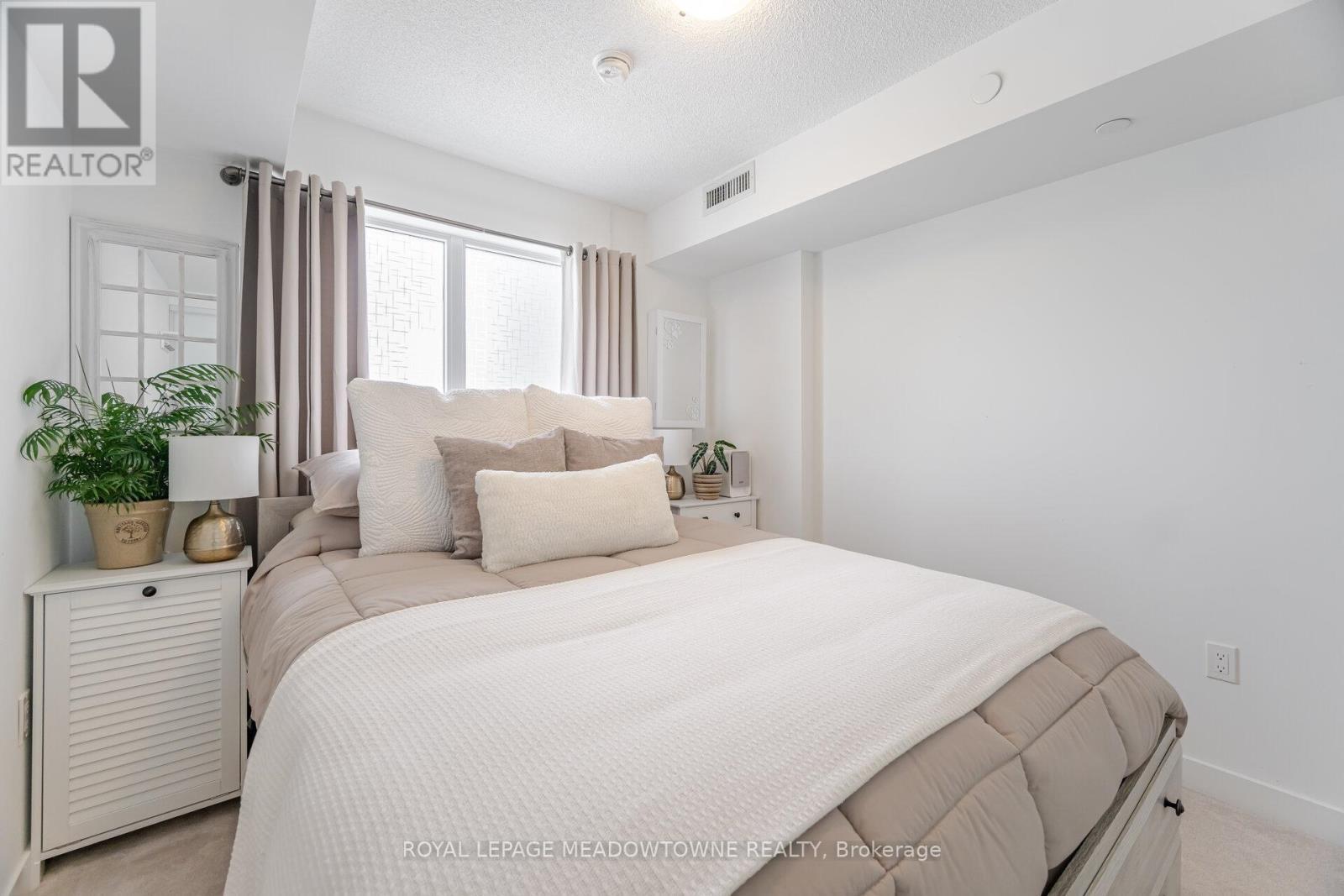 












815 - 1346 DANFORTH ROAD

,
Toronto,




Ontario
M1J0A9

