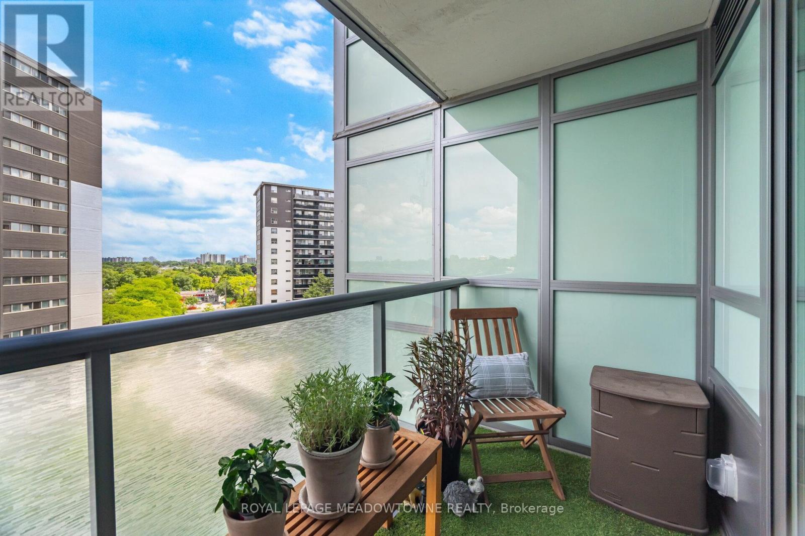 












815 - 1346 DANFORTH ROAD

,
Toronto,




Ontario
M1J0A9

