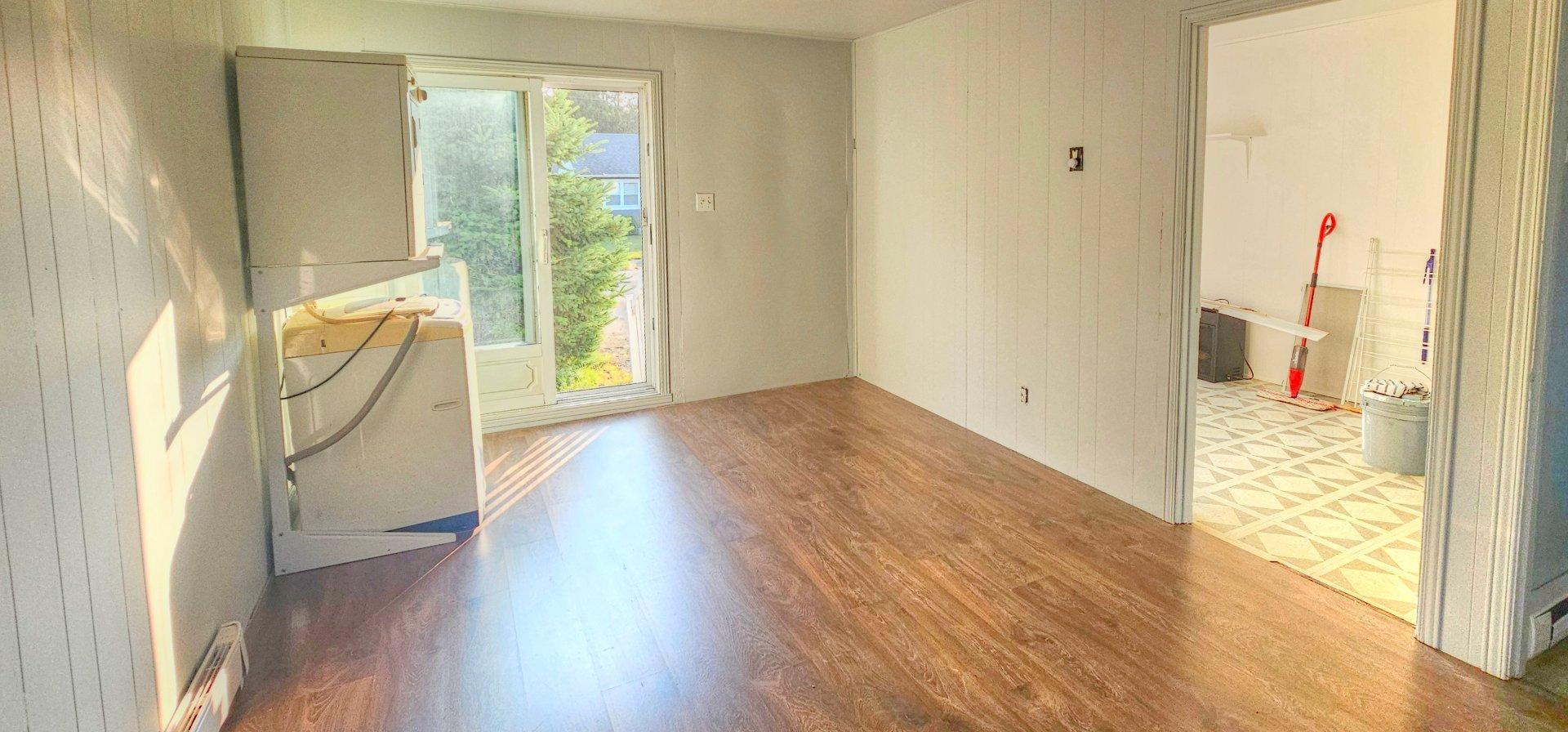 









944

 - 946


Rue Principale

,
Prévost,




QC
J0R1T0

