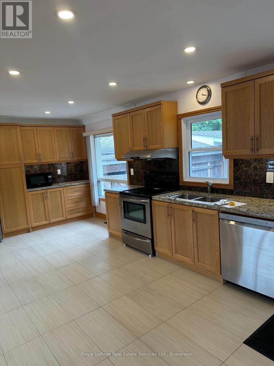 












5971 SCOTT STREET

,
Niagara Falls (Cherrywood),




Ontario
L2E3B3

