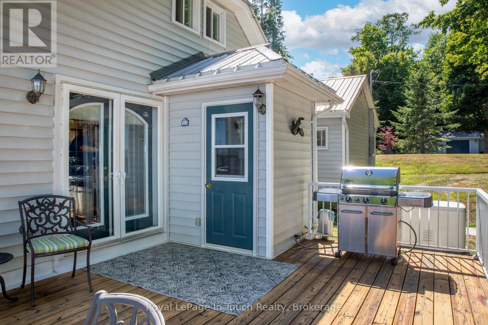 












1443 CHAMPLAIN ROAD

,
Tiny,




Ontario
L9M0C1

