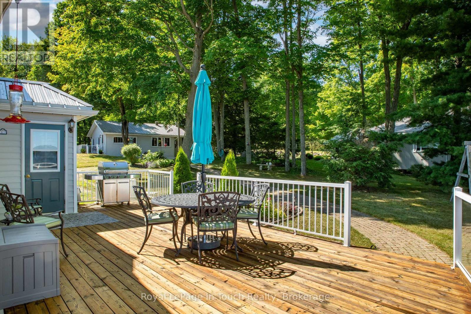 












1443 CHAMPLAIN ROAD

,
Tiny,




Ontario
L9M0C1

