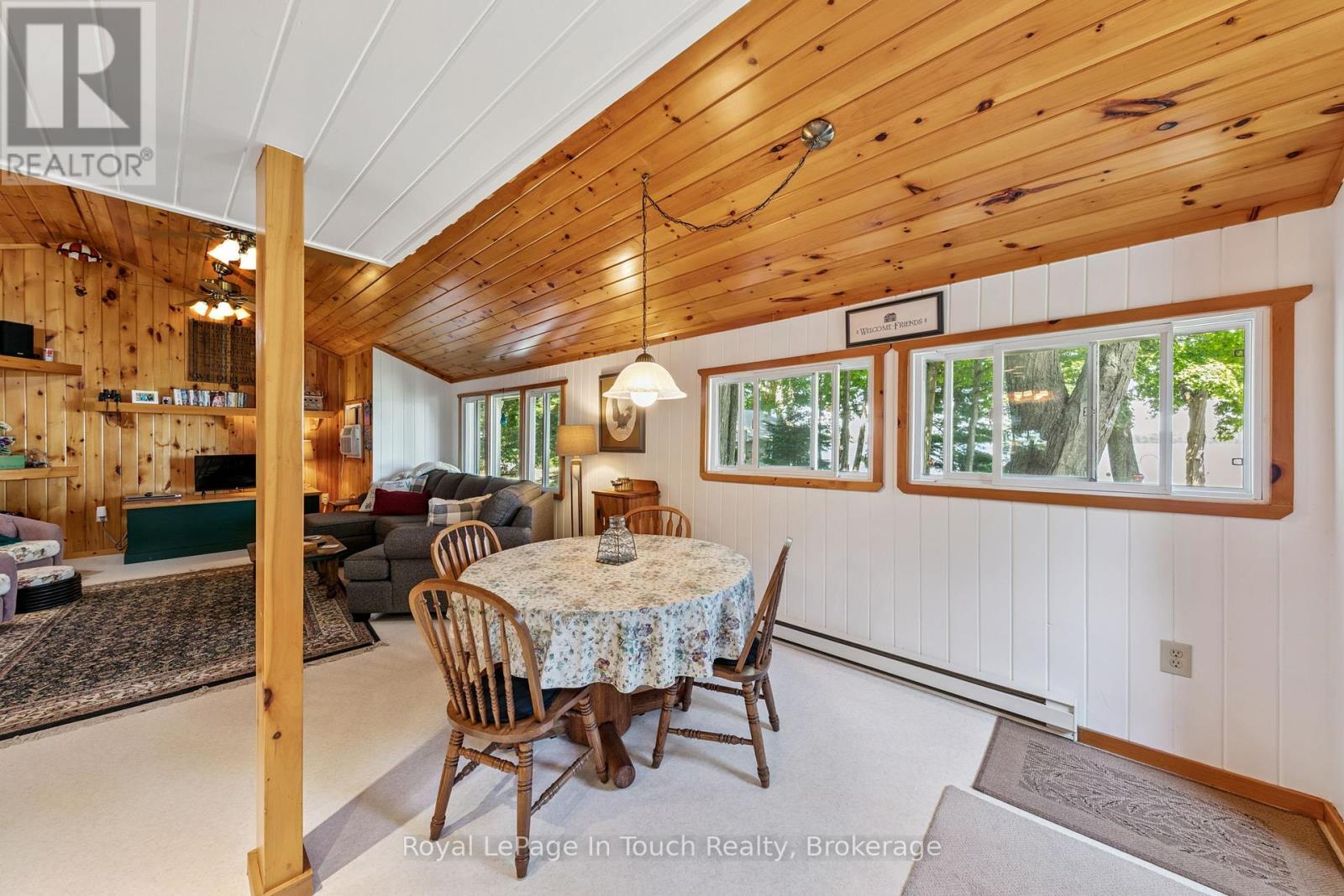 












1443 CHAMPLAIN ROAD

,
Tiny,




Ontario
L9M0C1

