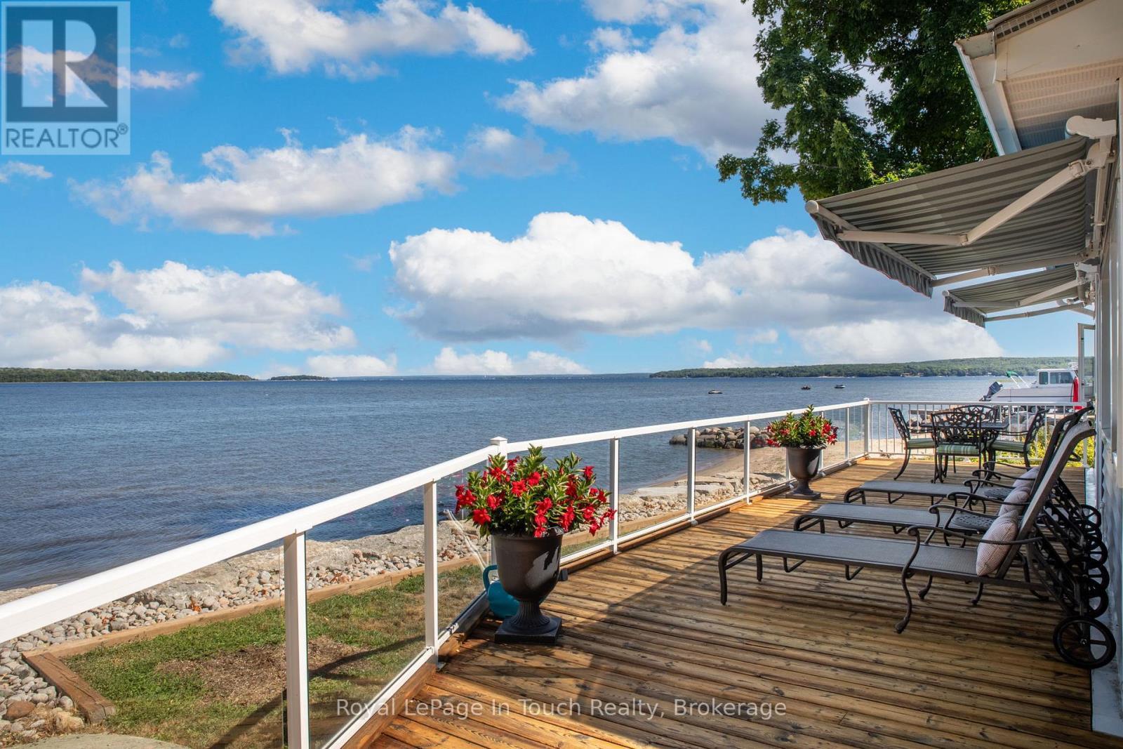 












1443 CHAMPLAIN ROAD

,
Tiny,




Ontario
L9M0C1

