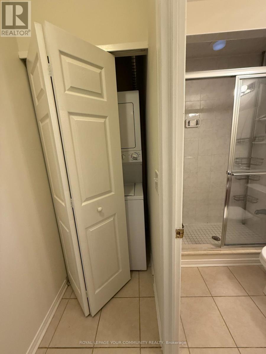 












301 - 9451 JANE STREET

,
Vaughan,




Ontario
L6A4H8

