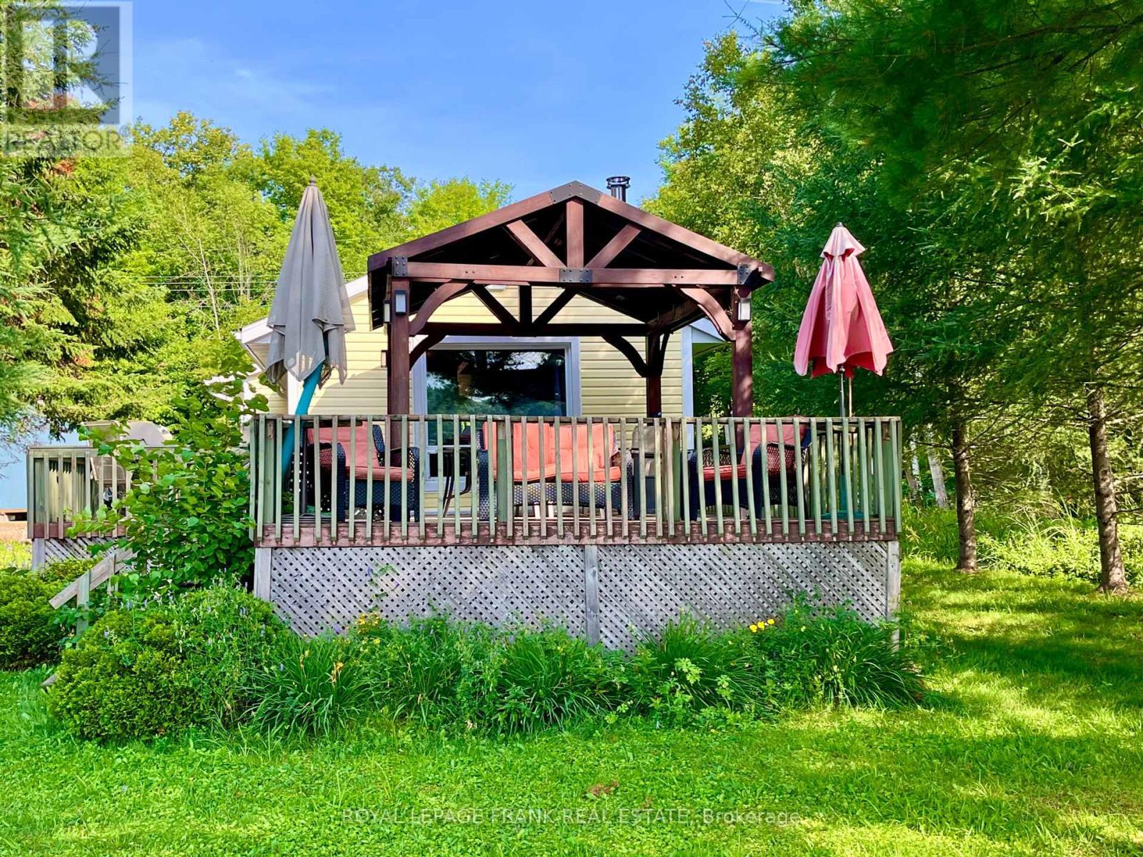 












269 SIDDON LK PLACE

,
Faraday,




Ontario
K0L1C0


