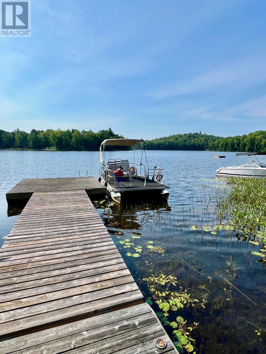 












269 SIDDON LK PLACE

,
Faraday,




Ontario
K0L1C0

