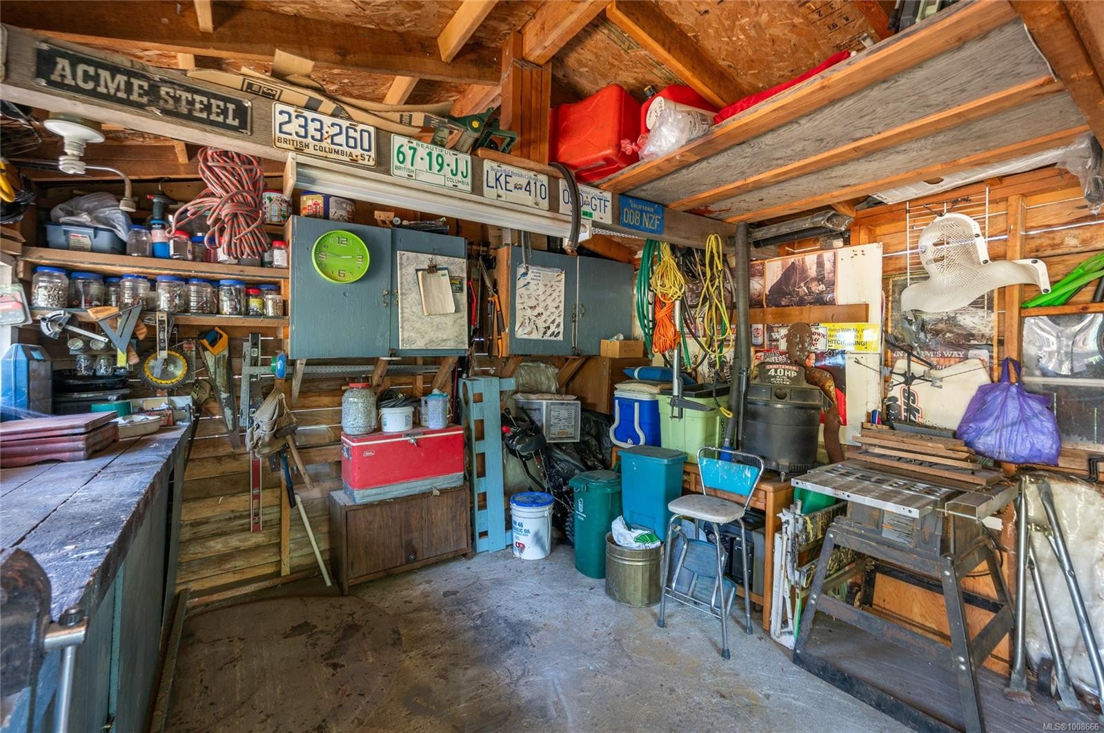 









1774


Extension

Rd,
Nanaimo,




BC
V9X 1C9

