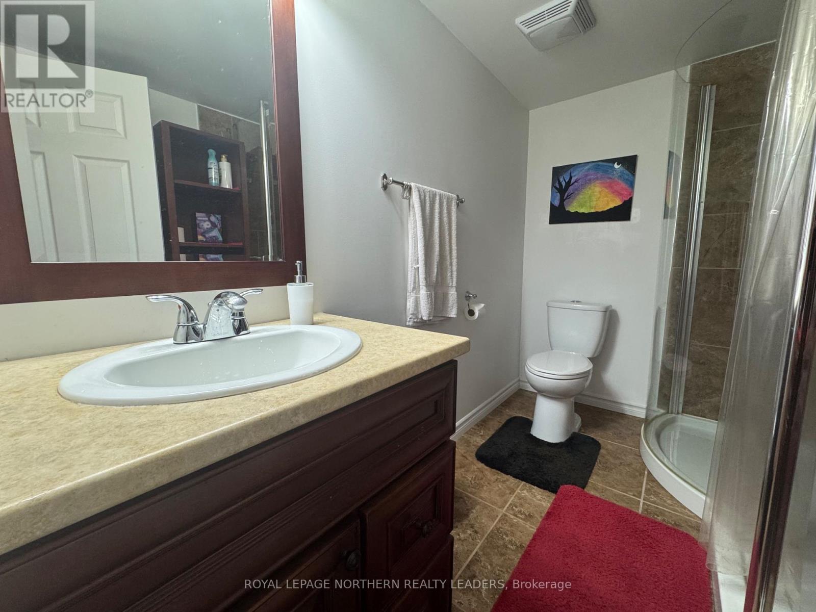 












880 PARK AVENUE

,
Timmins (MTJ - Main Area),




Ontario
P4N3Y2

