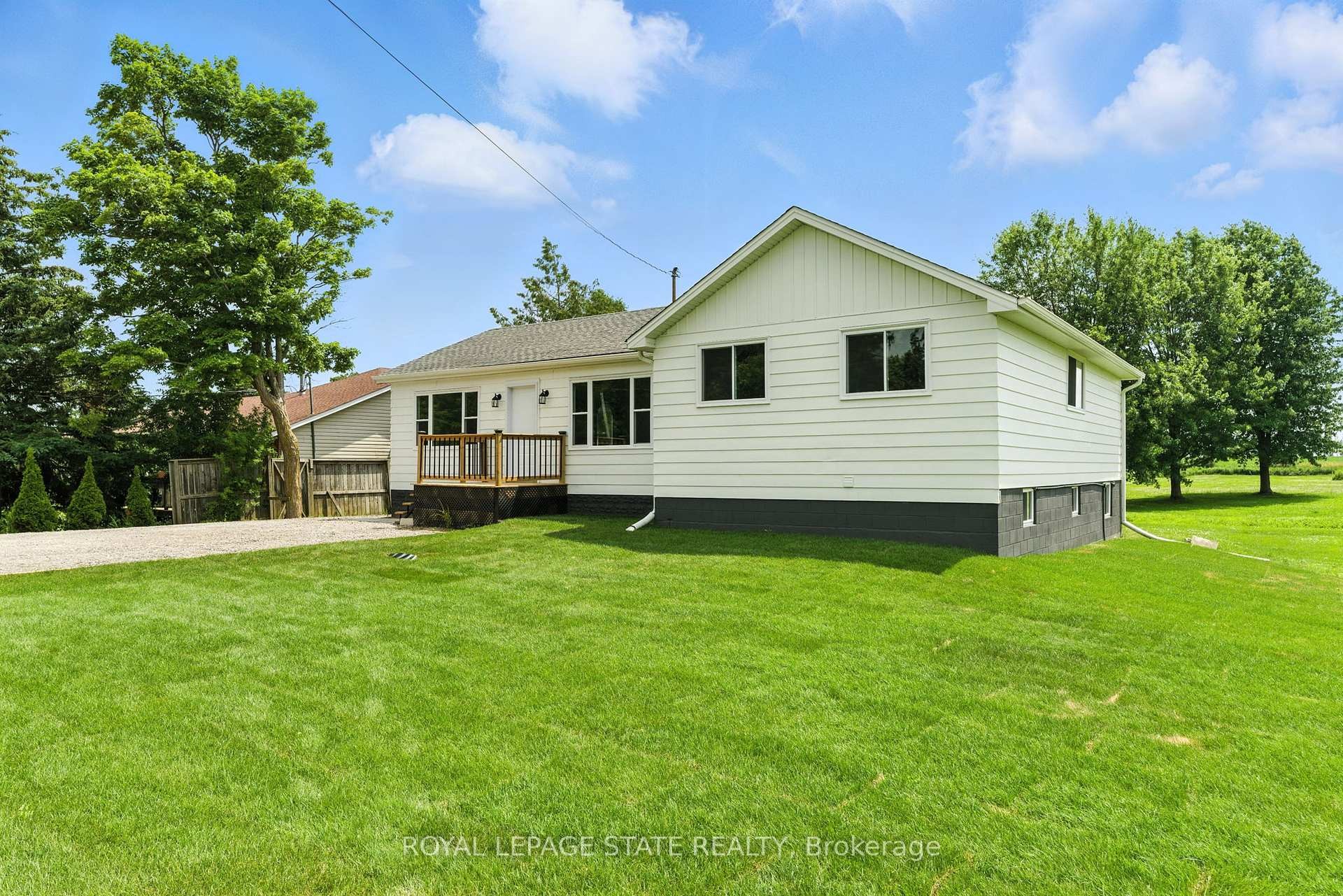 









7185


Airport

Road,
Hamilton,




ON
L0R 1W0

