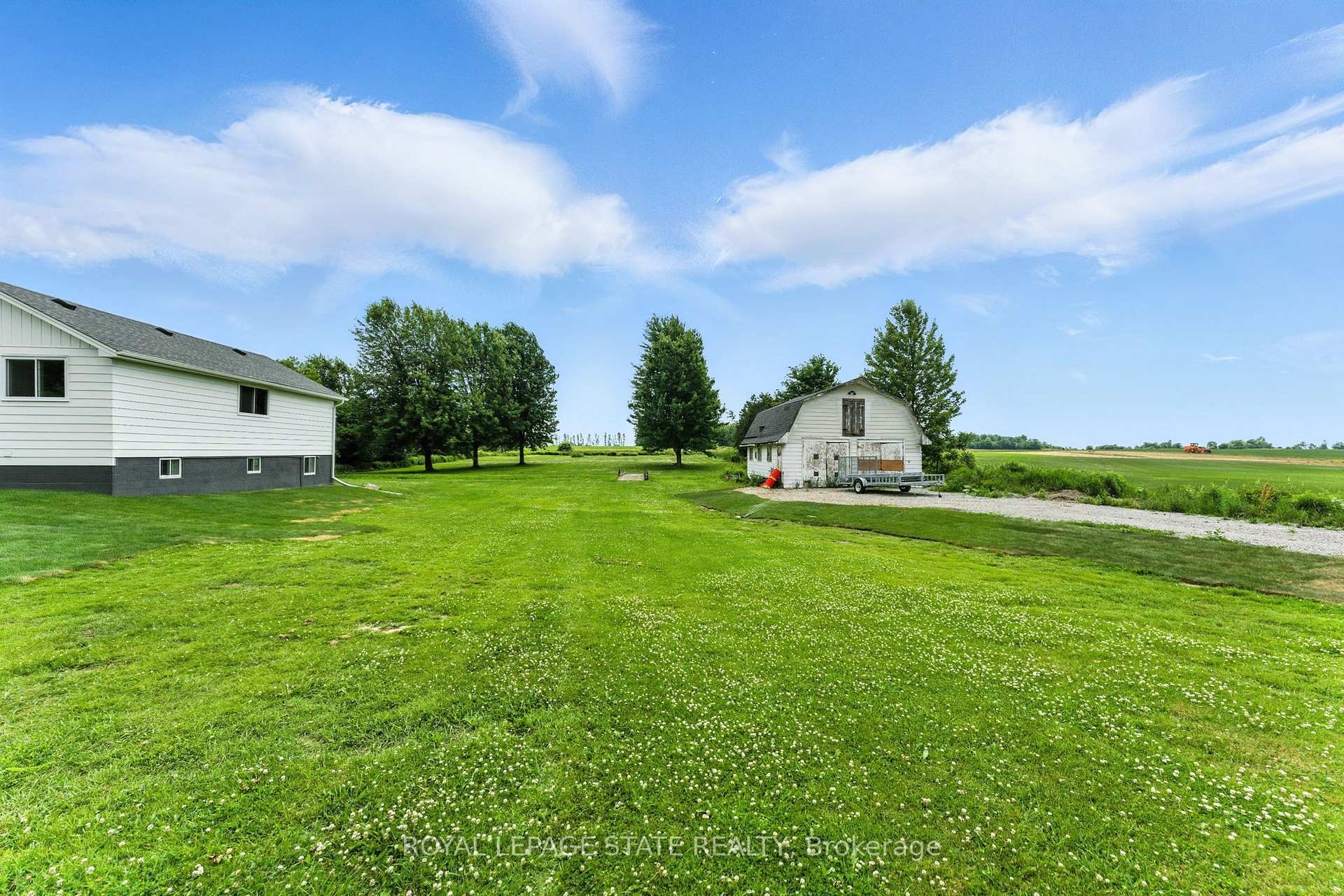 









7185


Airport

Road,
Hamilton,




ON
L0R 1W0


