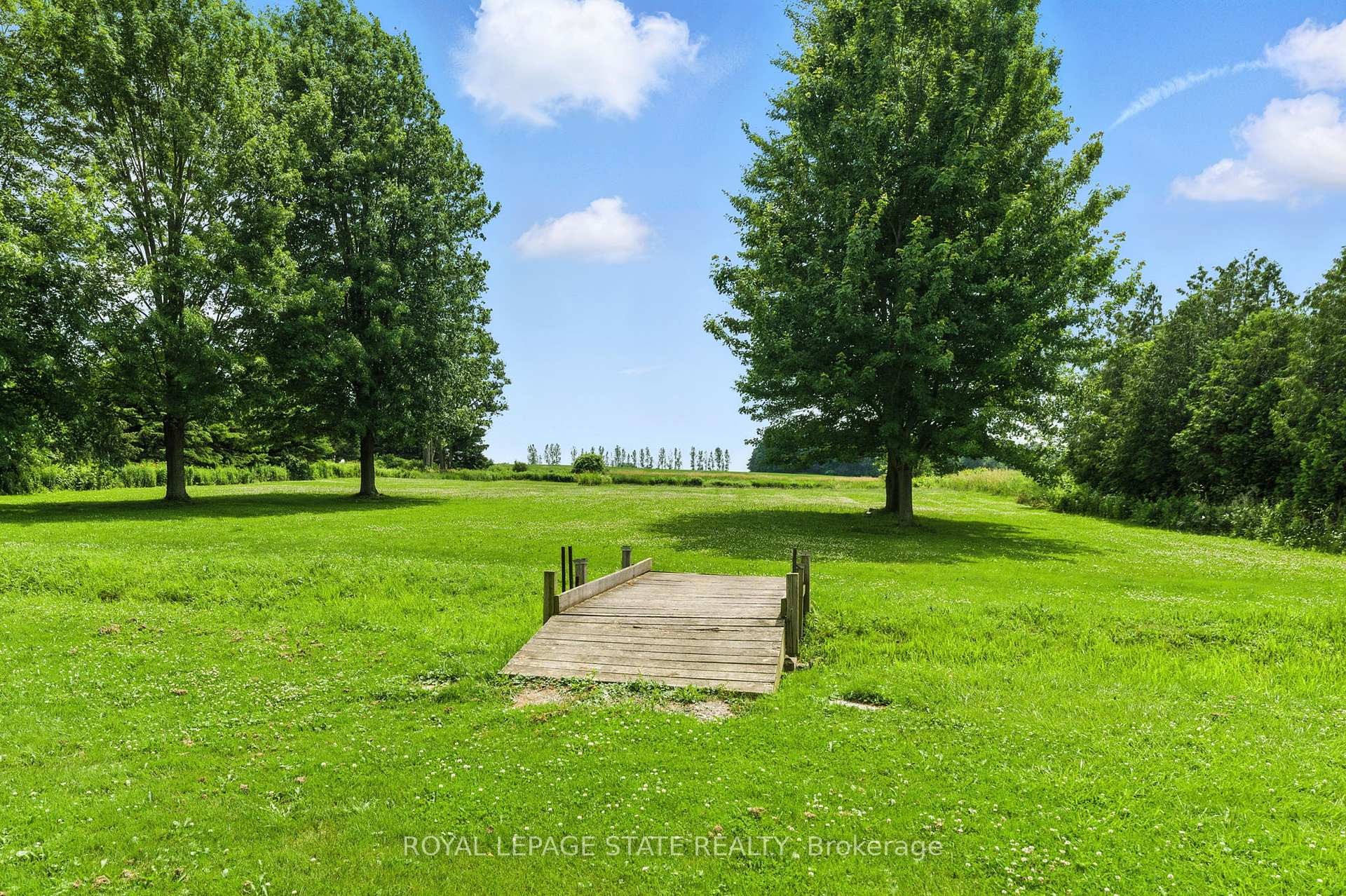









7185


Airport

Road,
Hamilton,




ON
L0R 1W0

