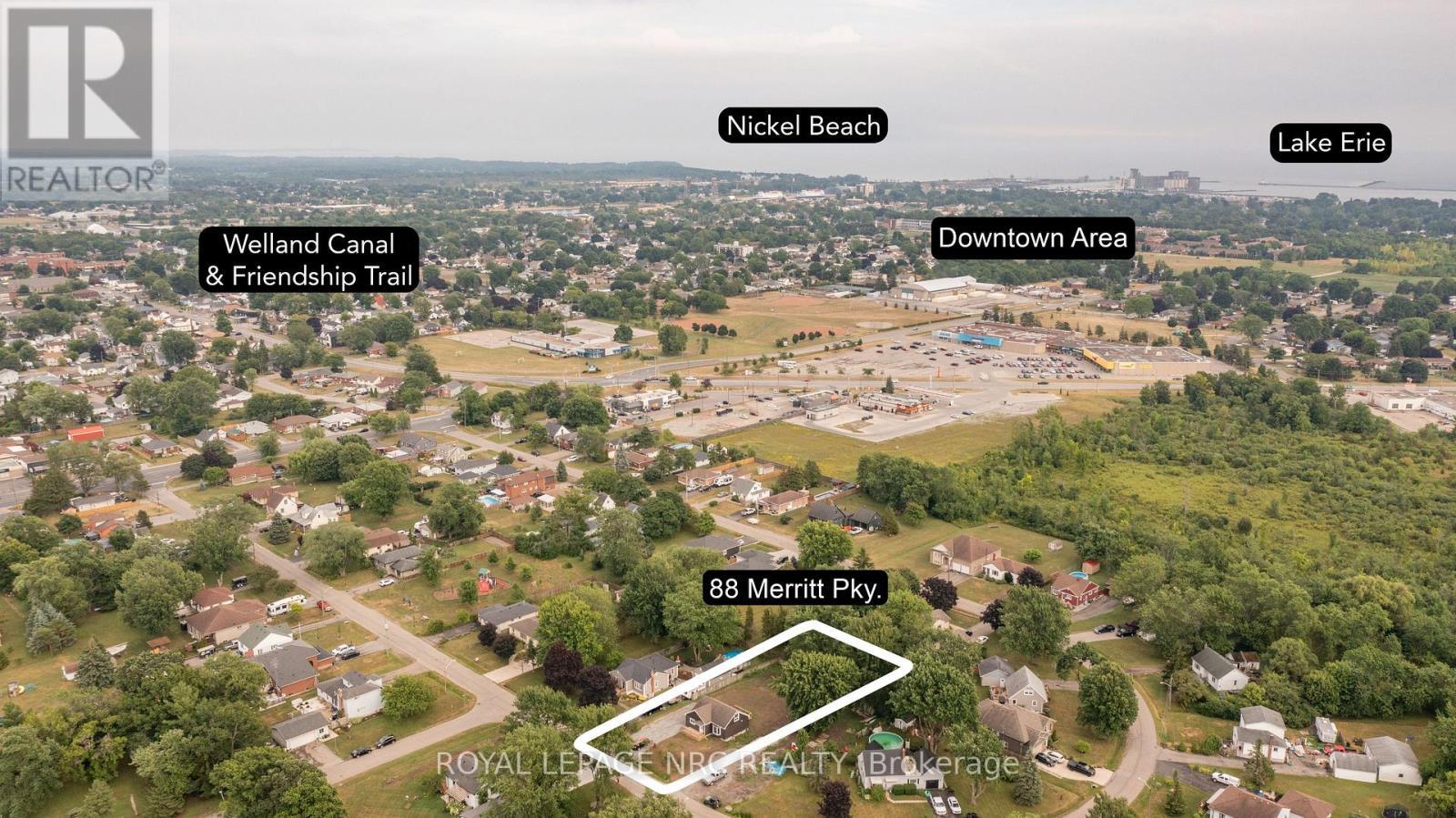 












88 MERRITT PARKWAY N

,
Port Colborne (Main Street),




Ontario
L3K3Y1

