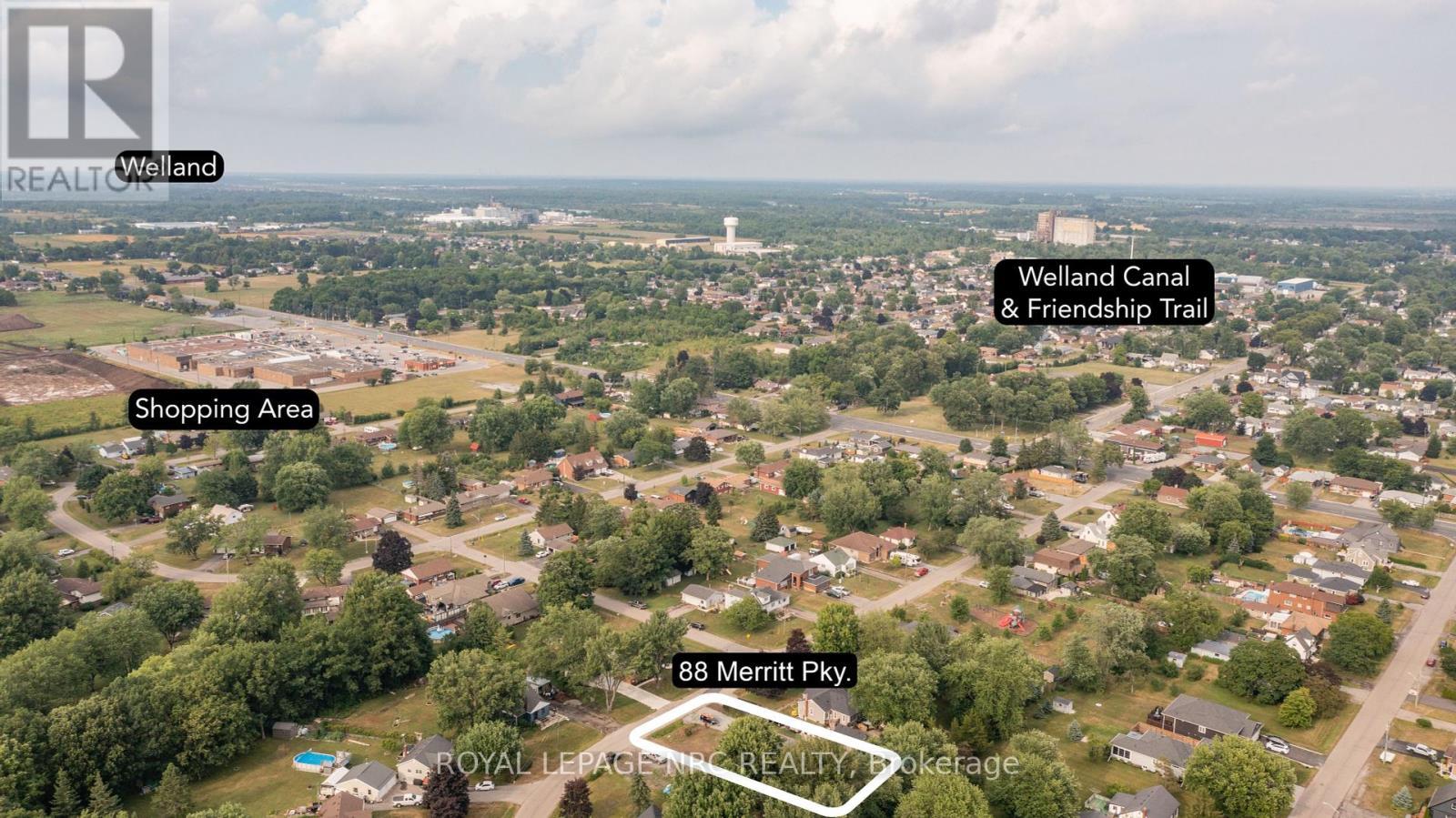












88 MERRITT PARKWAY N

,
Port Colborne (Main Street),




Ontario
L3K3Y1

