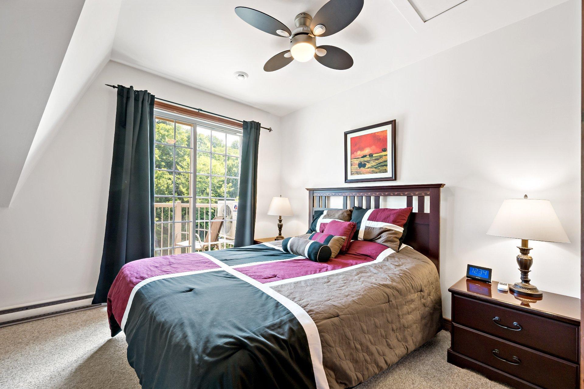 









165


Rue du Mont-Plaisant

, 8,
Mont-Tremblant,




QC
J8E1L2

