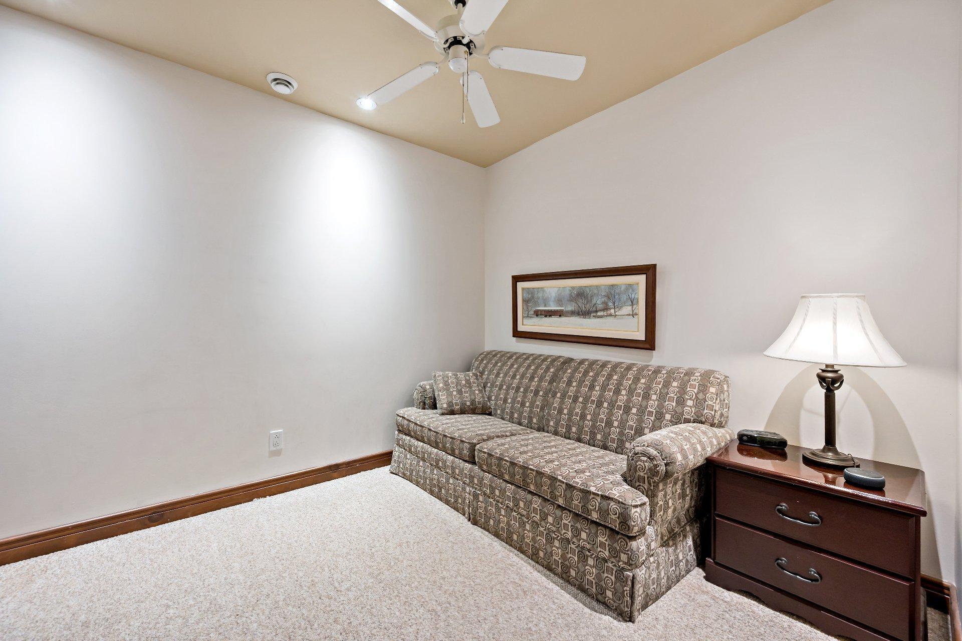 









165


Rue du Mont-Plaisant

, 8,
Mont-Tremblant,




QC
J8E1L2

