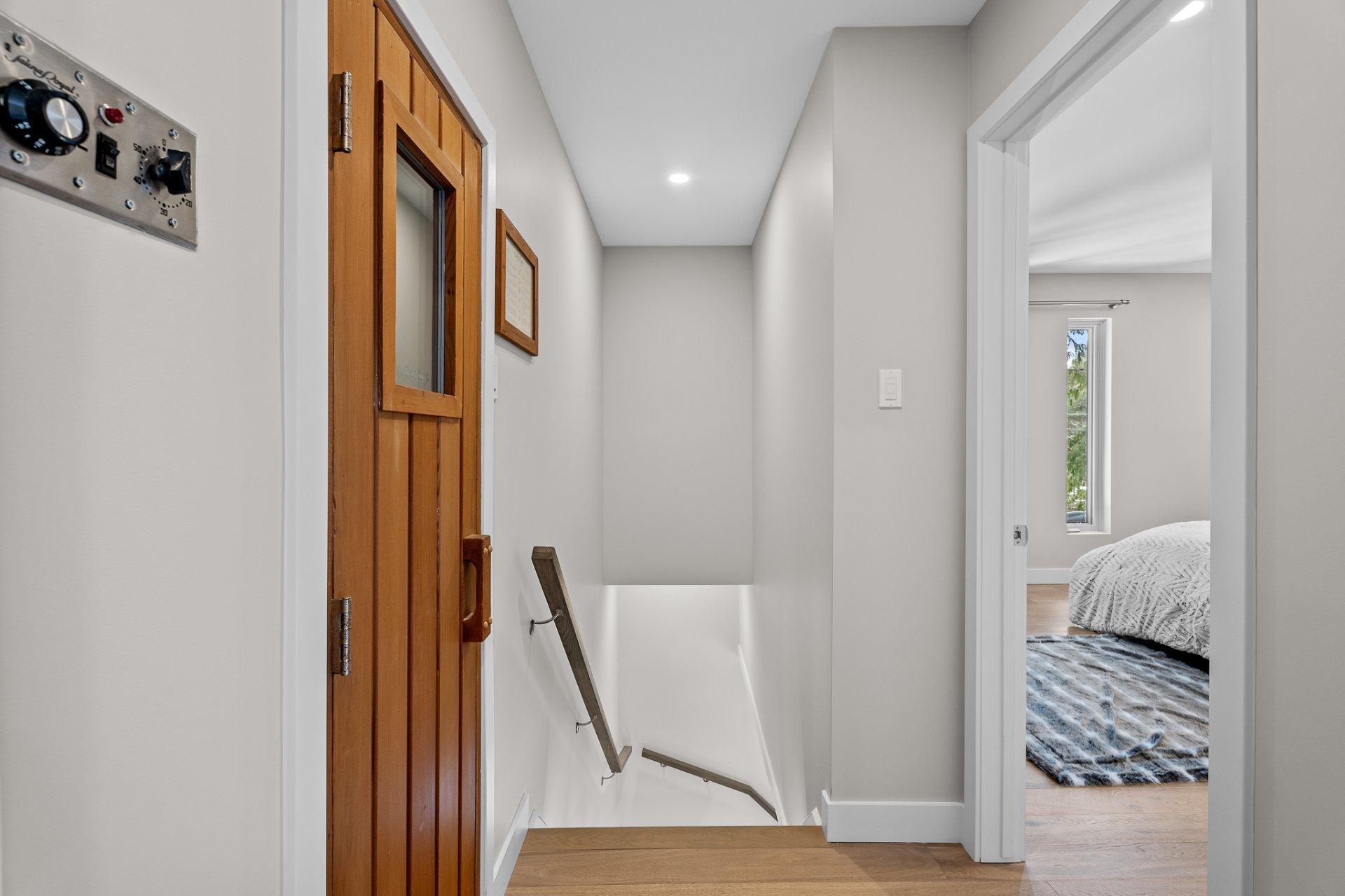 









5619


Ch. Monjeau

,
Sainte-Agathe-des-Monts,




QC
J8C0N6

