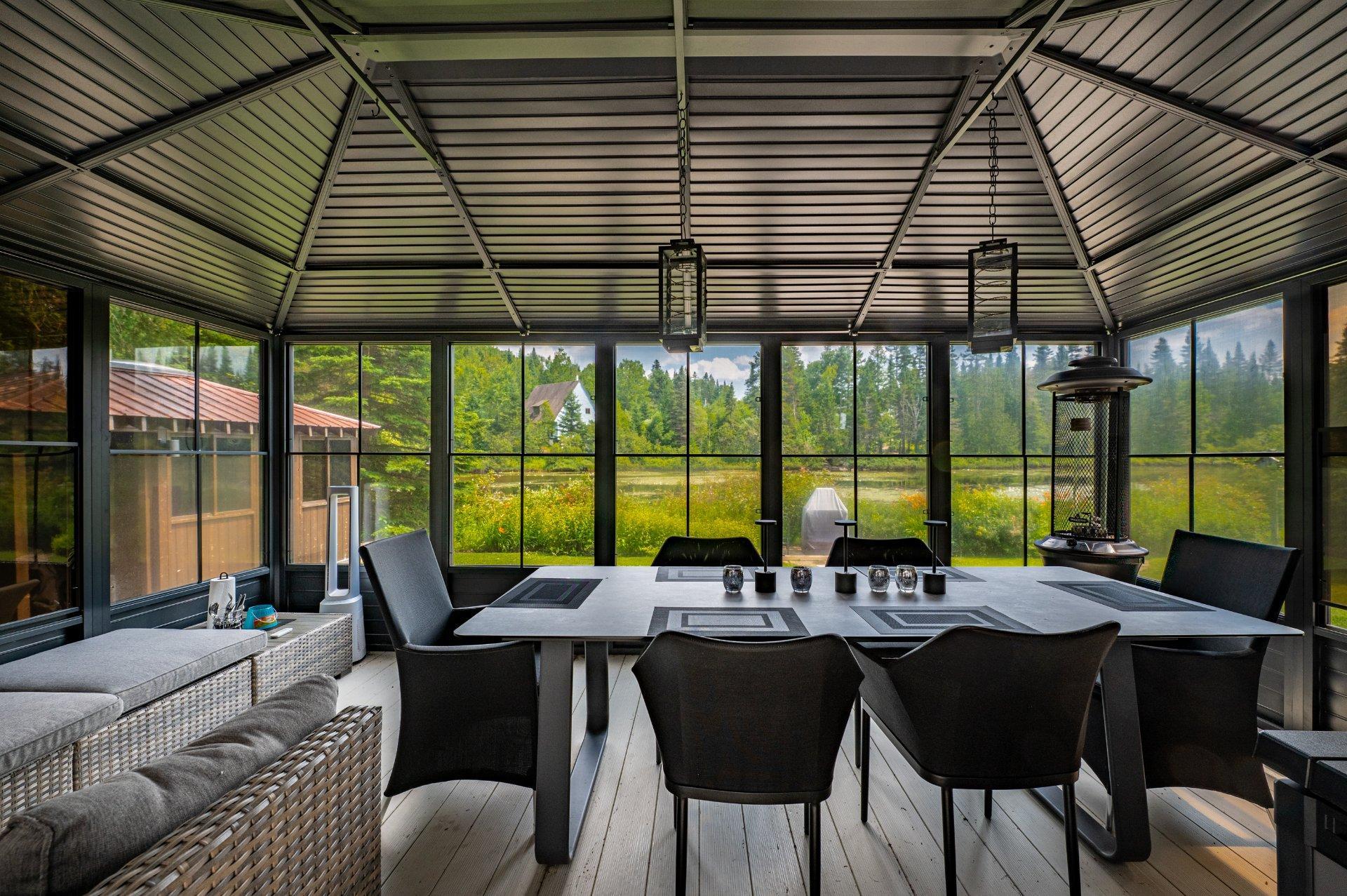 









5619


Ch. Monjeau

,
Sainte-Agathe-des-Monts,




QC
J8C0N6

