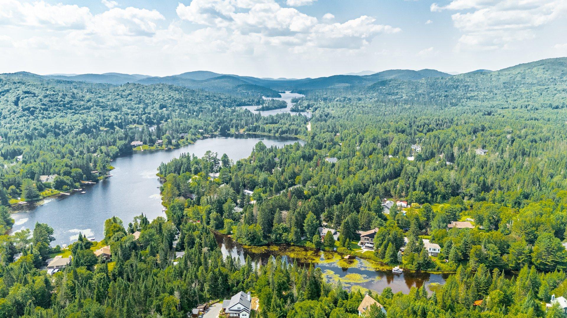 









5619


Ch. Monjeau

,
Sainte-Agathe-des-Monts,




QC
J8C0N6

