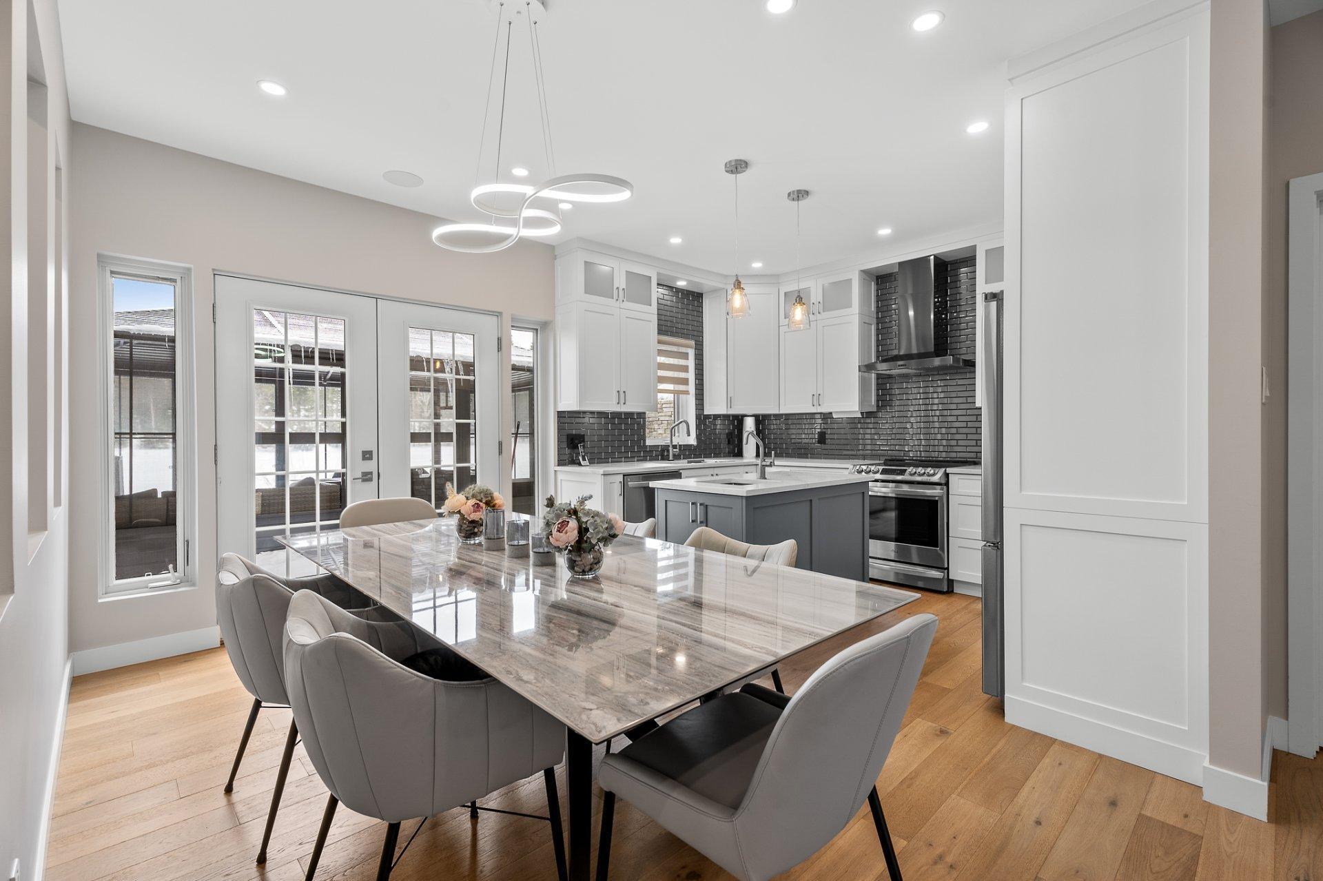 









5619


Ch. Monjeau

,
Sainte-Agathe-des-Monts,




QC
J8C0N6

