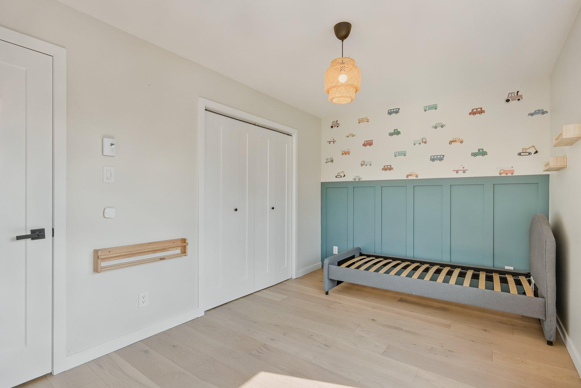 









1449


Rue Barrette

,
Saint-Jean-sur-Richelieu,




QC
J2W2B6

