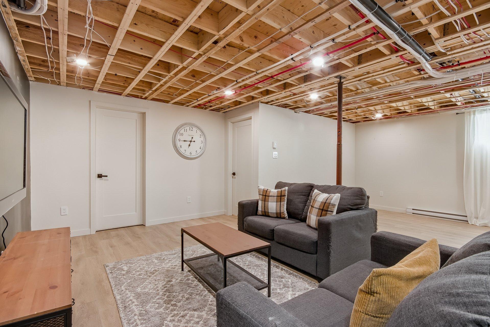 









1449


Rue Barrette

,
Saint-Jean-sur-Richelieu,




QC
J2W2B6


