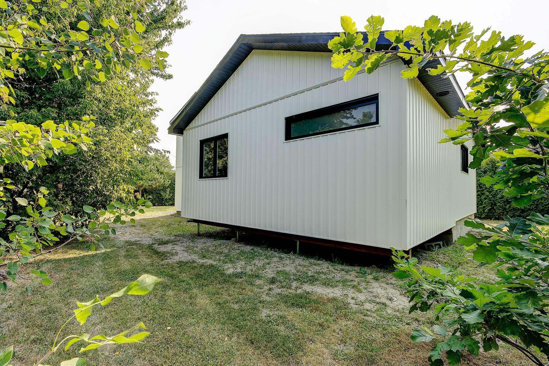 









1449


Rue Barrette

,
Saint-Jean-sur-Richelieu,




QC
J2W2B6

