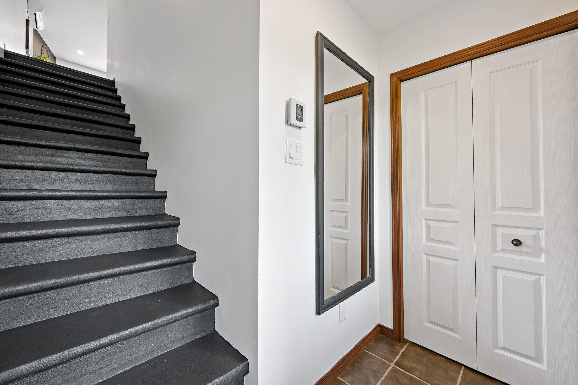 









1808


Ch. du Golf

,
Mont-Tremblant,




QC
J8E2K6

