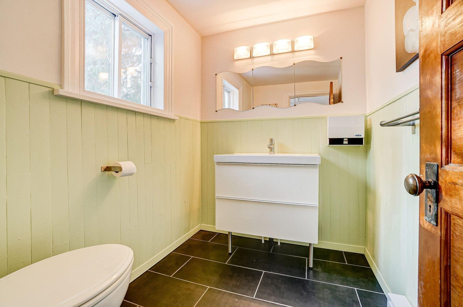 









209


Ch. d'Old Chelsea

,
Chelsea,




QC
J9B1J3

