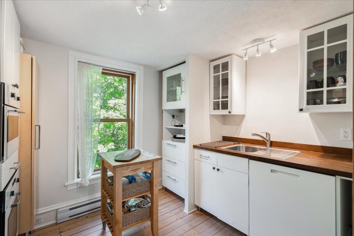 









209Z


Ch. d'Old Chelsea

,
Chelsea,




QC
J9B1J3

