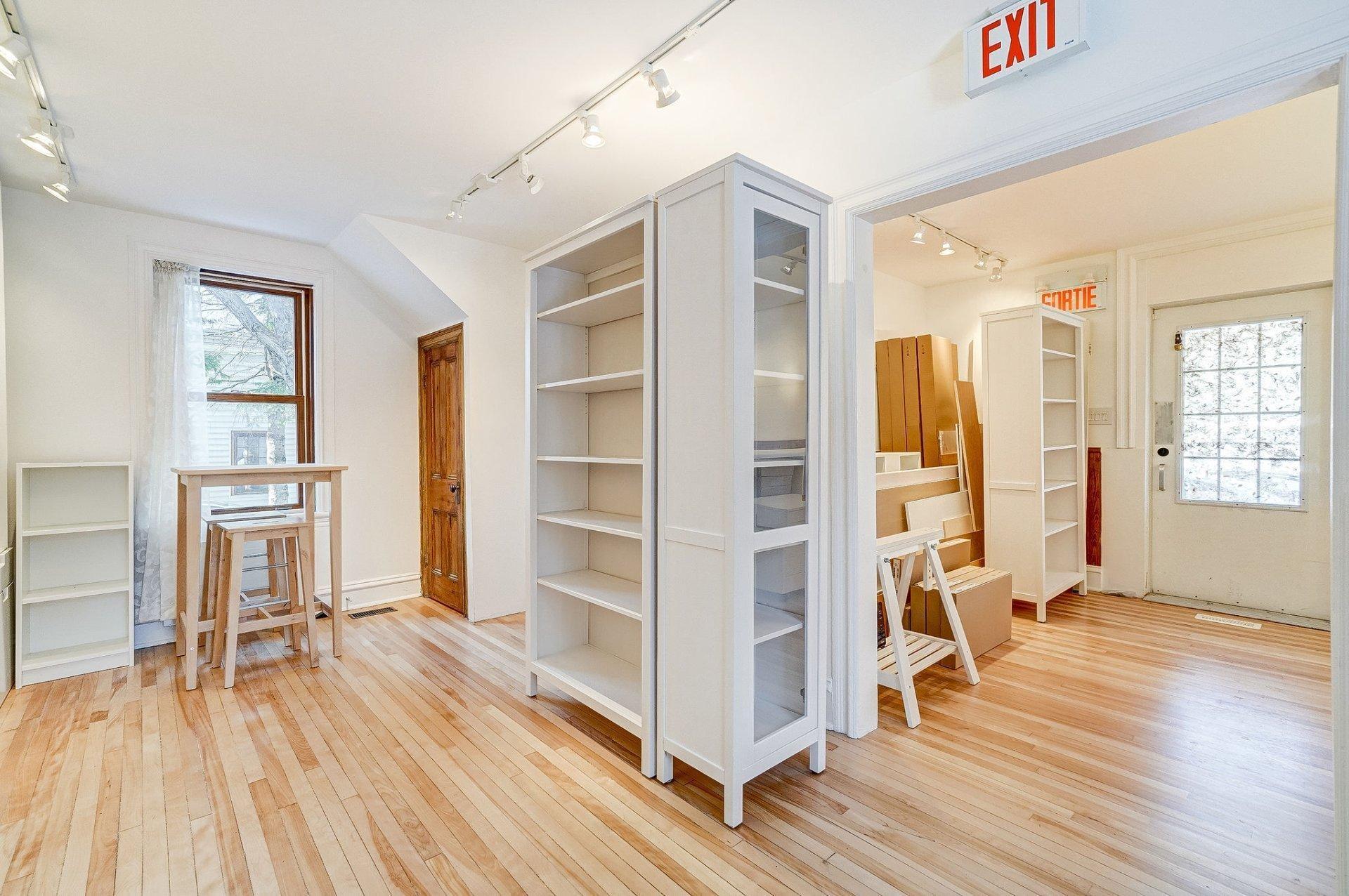 









209Z


Ch. d'Old Chelsea

,
Chelsea,




QC
J9B1J3

