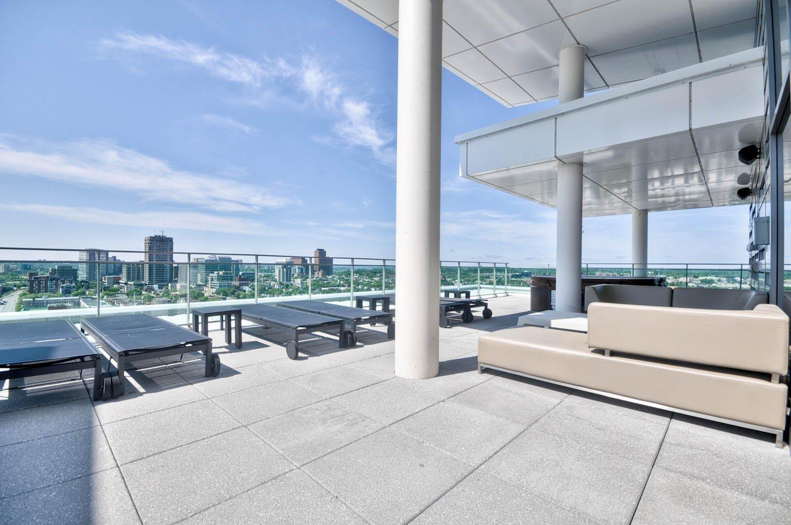 









185


Rue Laurier

, 1503,
Gatineau (Hull),




QC
J8X0B2

