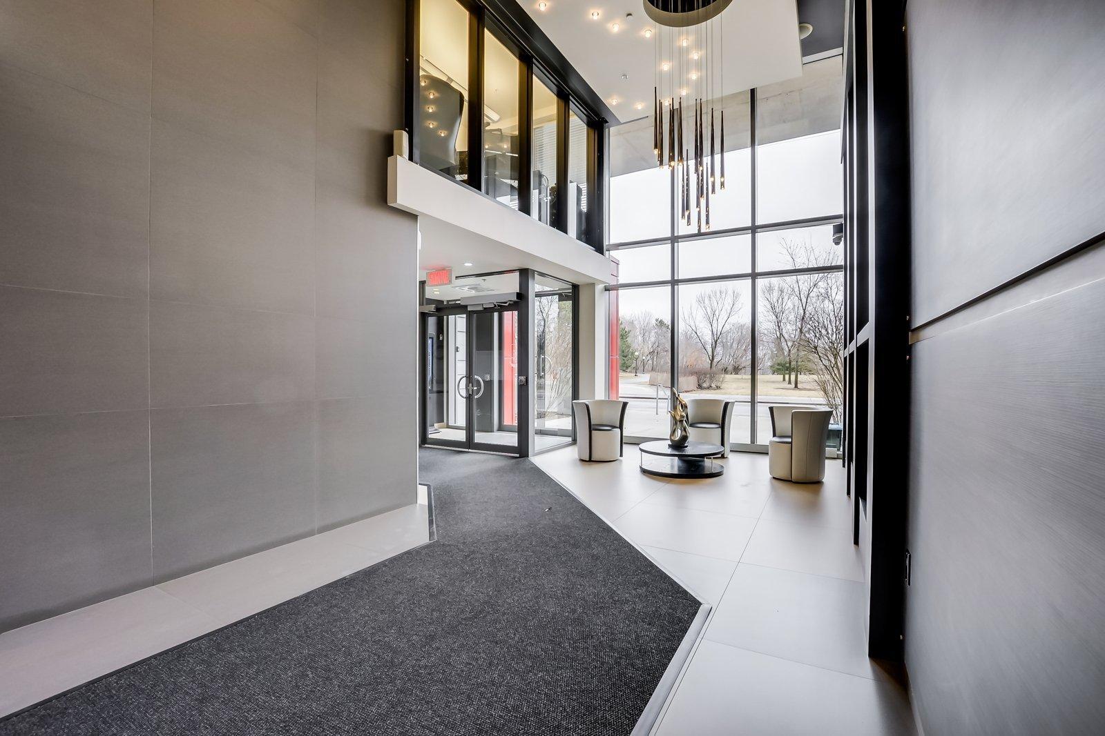 









185


Rue Laurier

, 1503,
Gatineau (Hull),




QC
J8X0B2

