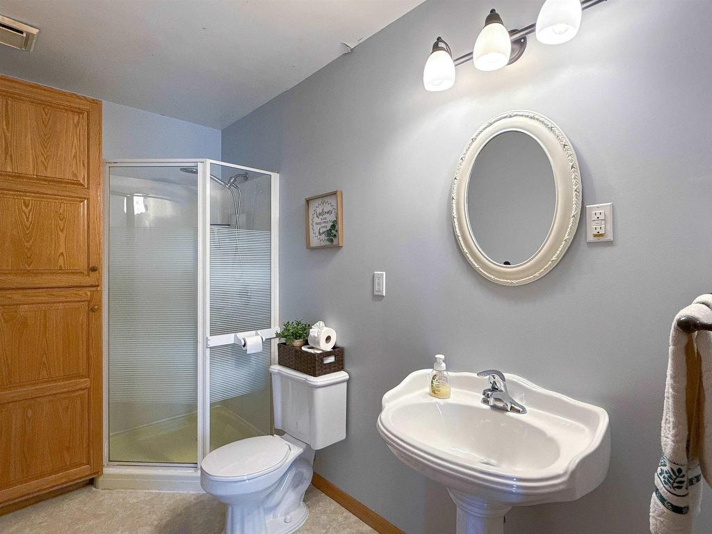 












65 Gulf View Crescent

,
North Rustico,




PE
C0A 1N0

