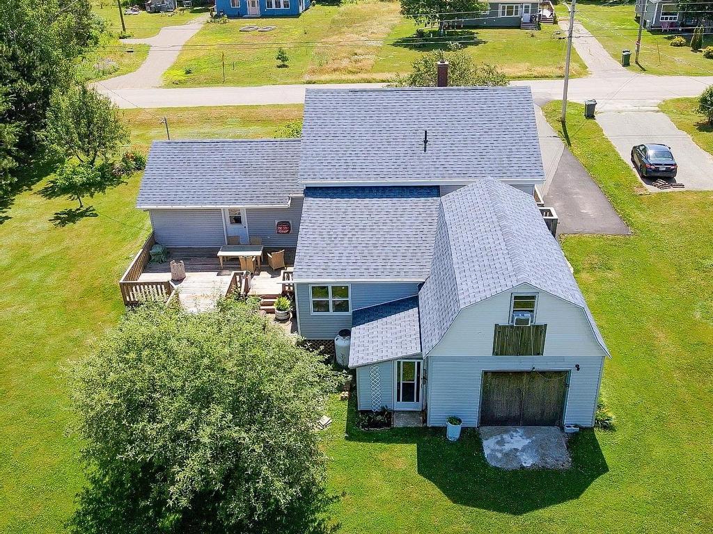 












65 Gulf View Crescent

,
North Rustico,




PE
C0A 1N0

