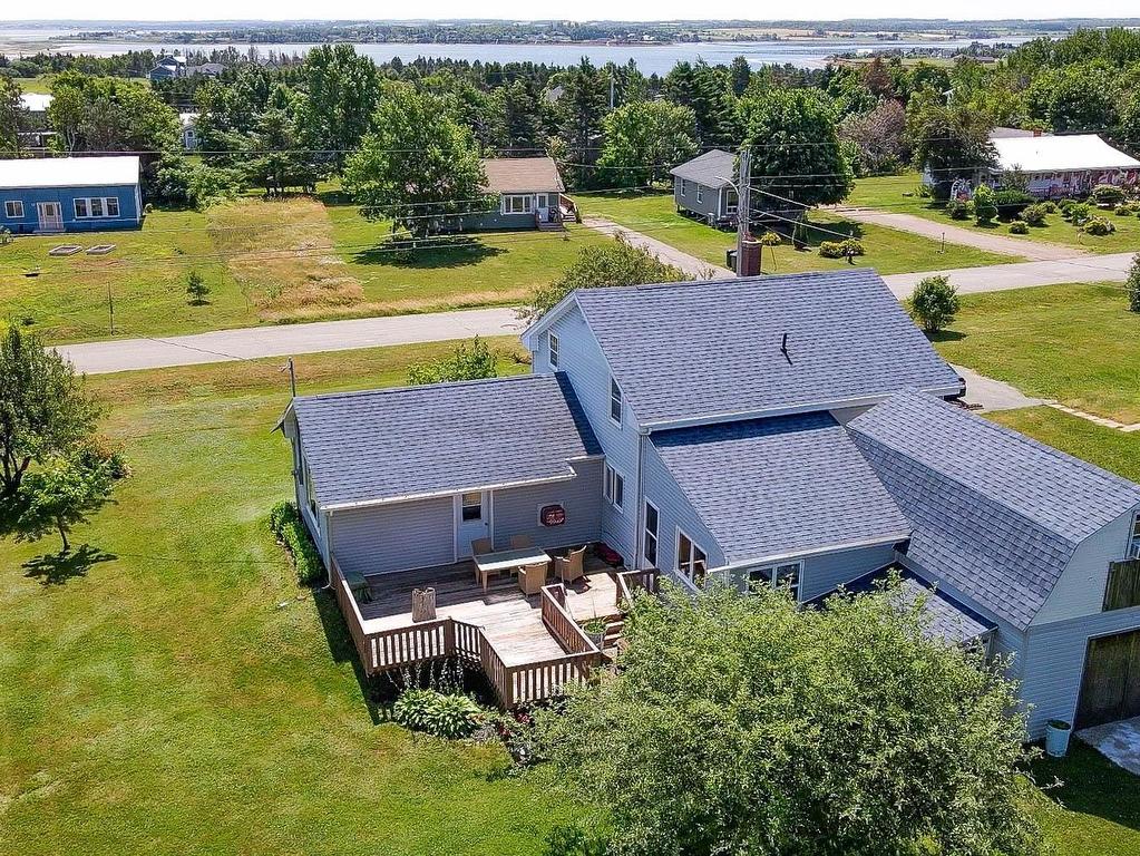












65 Gulf View Crescent

,
North Rustico,




PE
C0A 1N0

