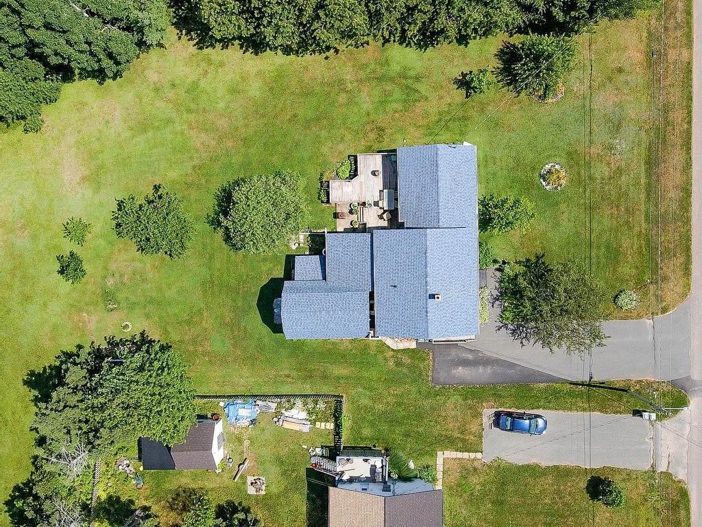 












65 Gulf View Crescent

,
North Rustico,




PE
C0A 1N0

