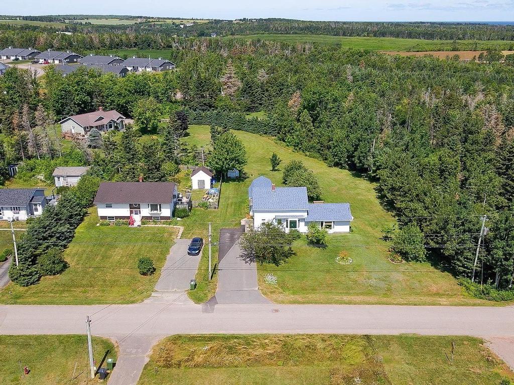 












65 Gulf View Crescent

,
North Rustico,




PE
C0A 1N0

