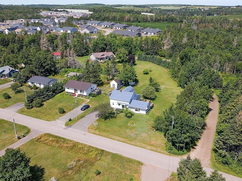 












65 Gulf View Crescent

,
North Rustico,




PE
C0A 1N0

