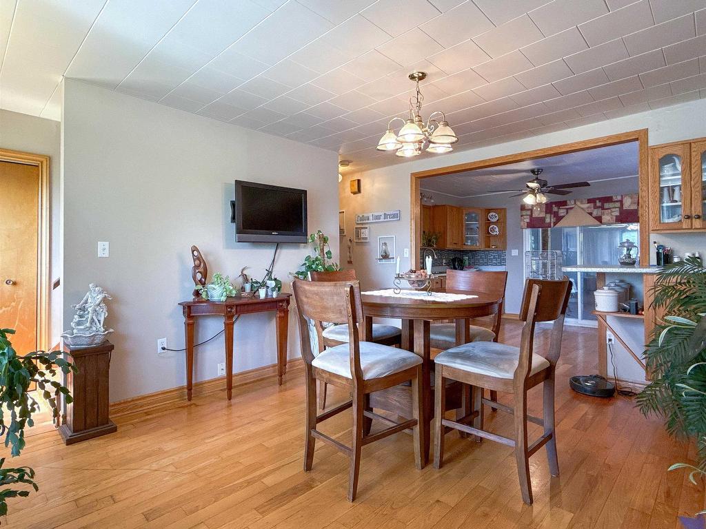 












65 Gulf View Crescent

,
North Rustico,




PE
C0A 1N0

