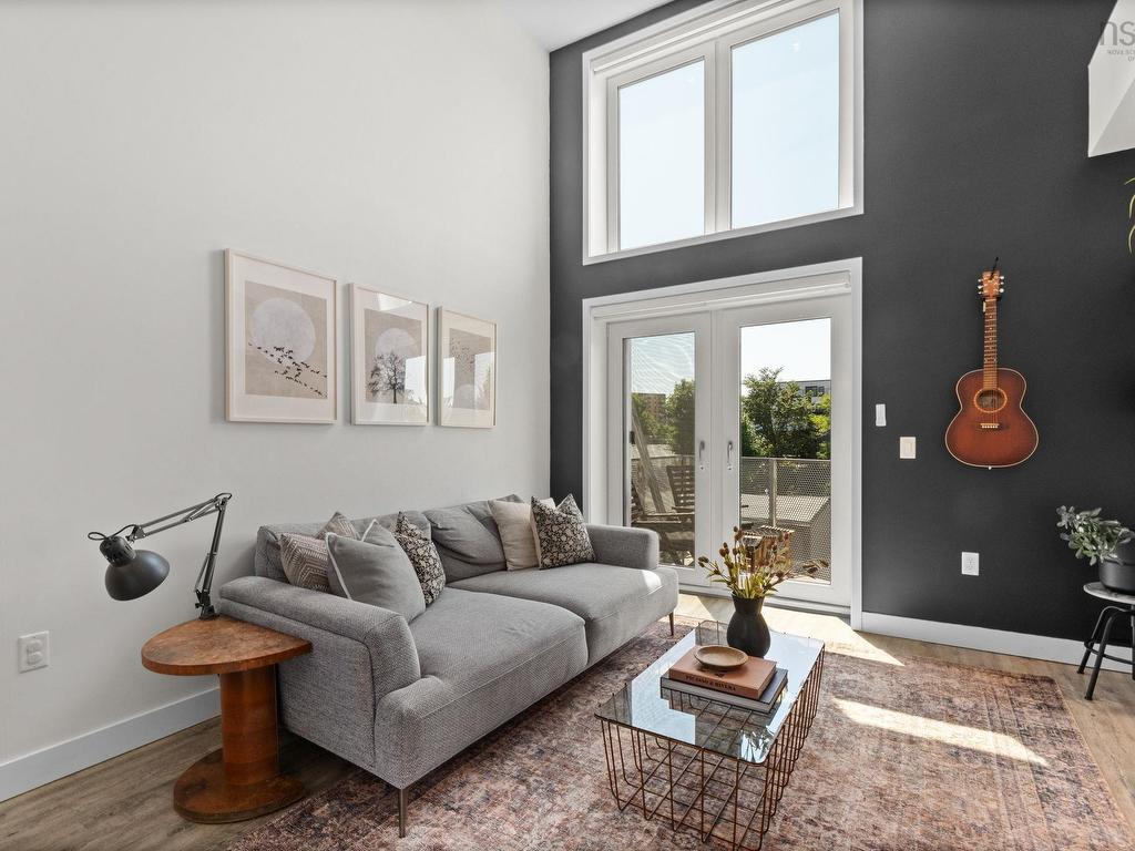 












319 5662 Roberts Street

,
Halifax,




NS
B3K 0E3

