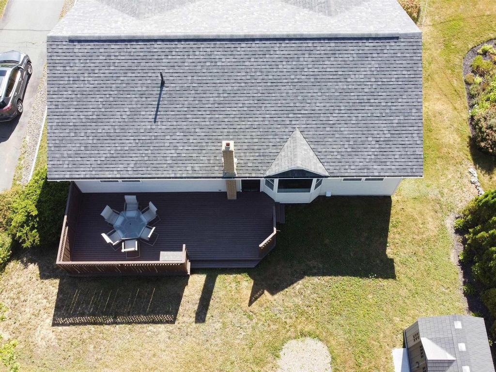 












31 Barry Crescent

,
Herring Cove,




NS
B3R 2L7

