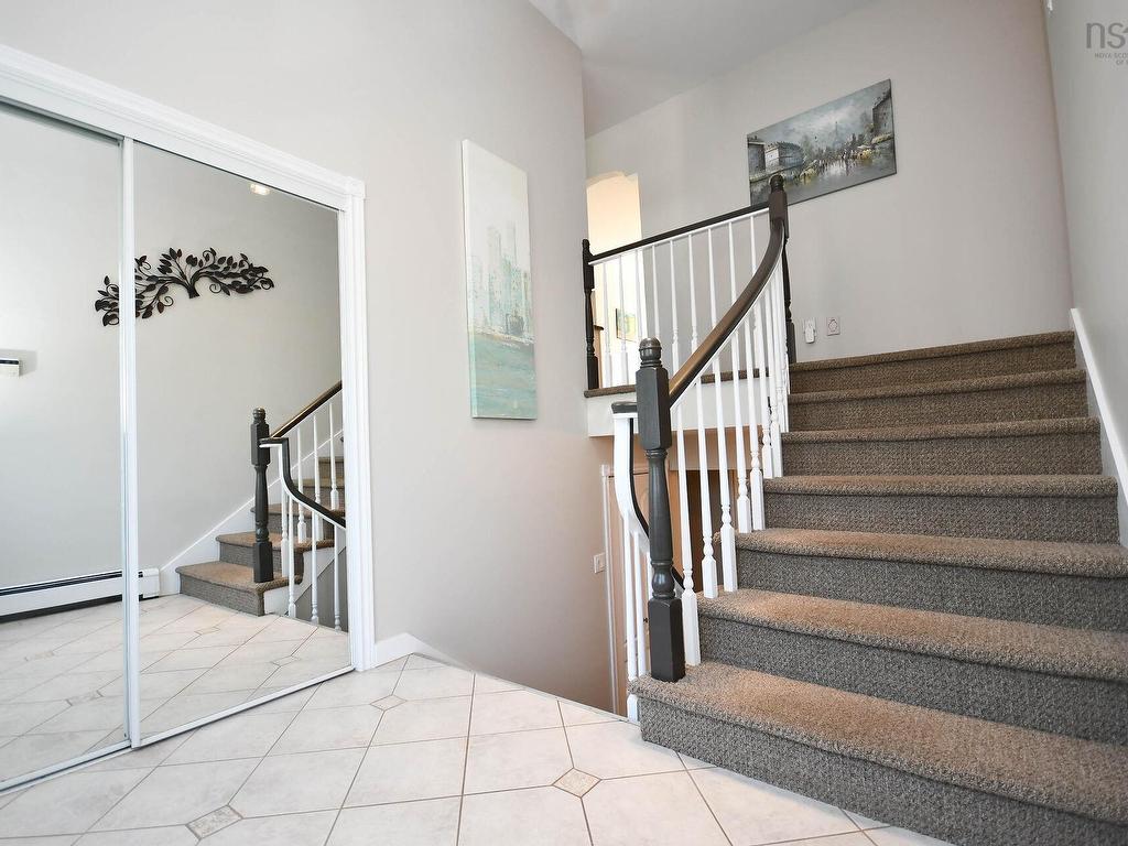 












31 Barry Crescent

,
Herring Cove,




NS
B3R 2L7

