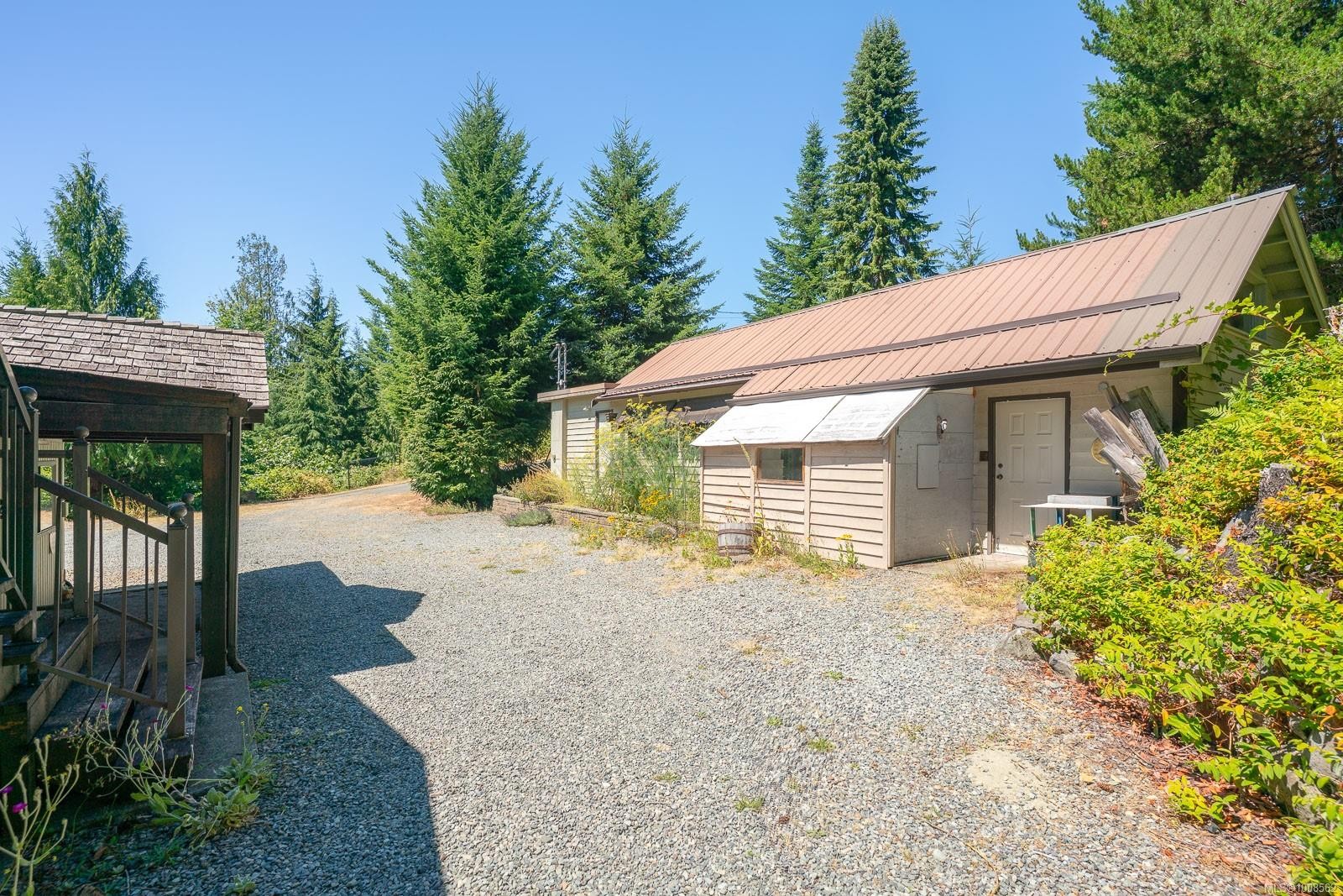 









300&304


DEER

Rd,
Lake Cowichan,




BC
V0R 2G0


